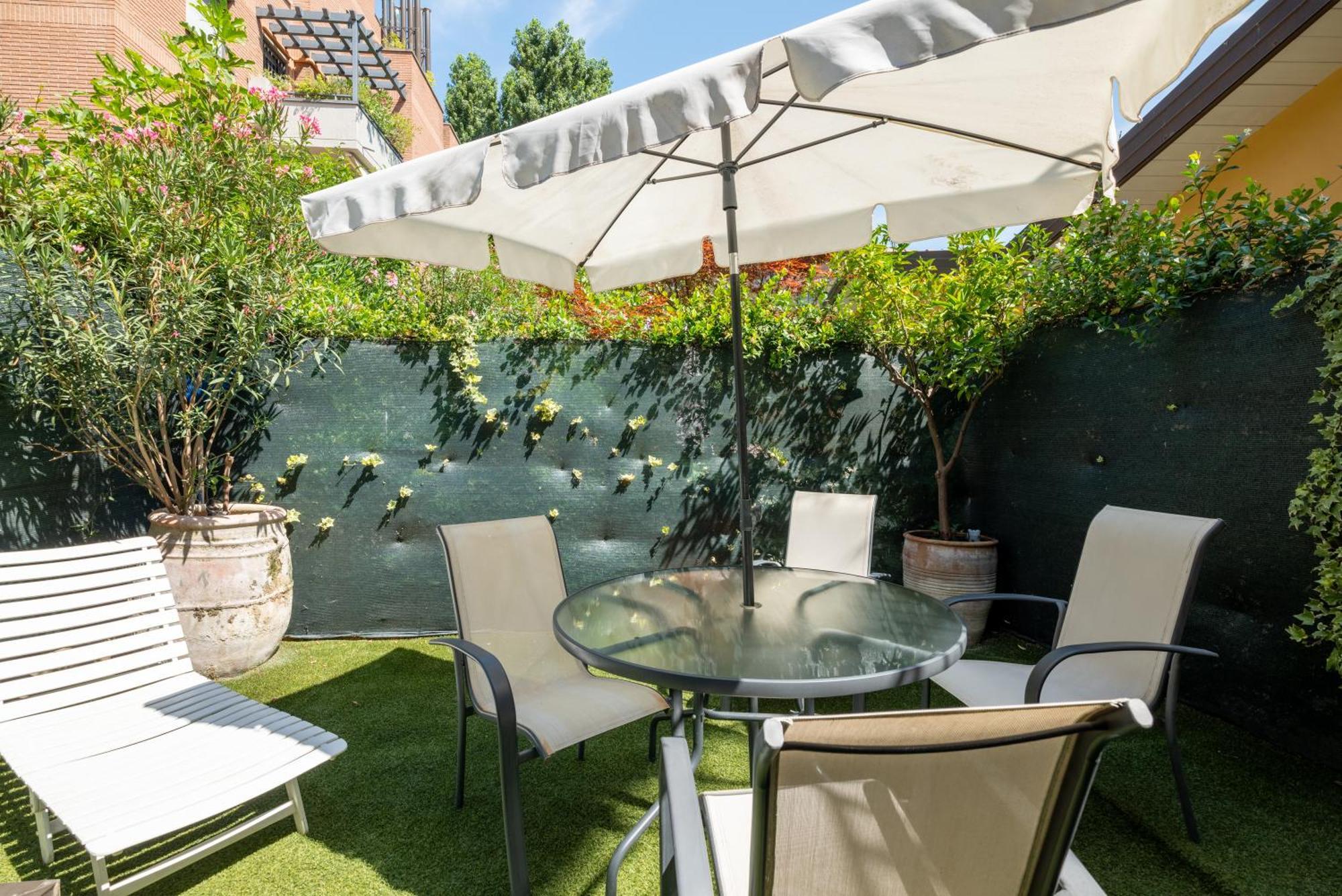 Residenza Gastone Rossi - Gastone Rossi Apartment Bologna Exteriör bild